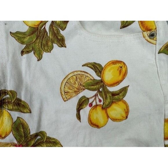 Forever 21 Size 14 Womens Chino Shorts Lemon Print Stretch High Rise - Picture 4 of 4